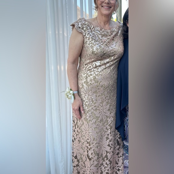 Anthropology-NWT Tadashi Shoji Odette Column Gown - Picture 8 of 8